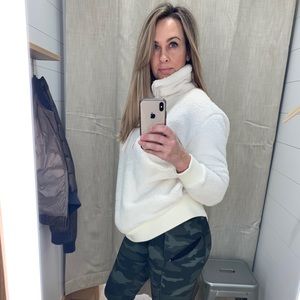 Athleta Talus Sherpa Half ZIP